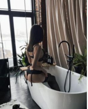 Марианна, 23