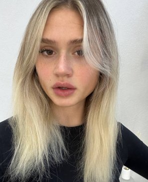 Ангелина, 20